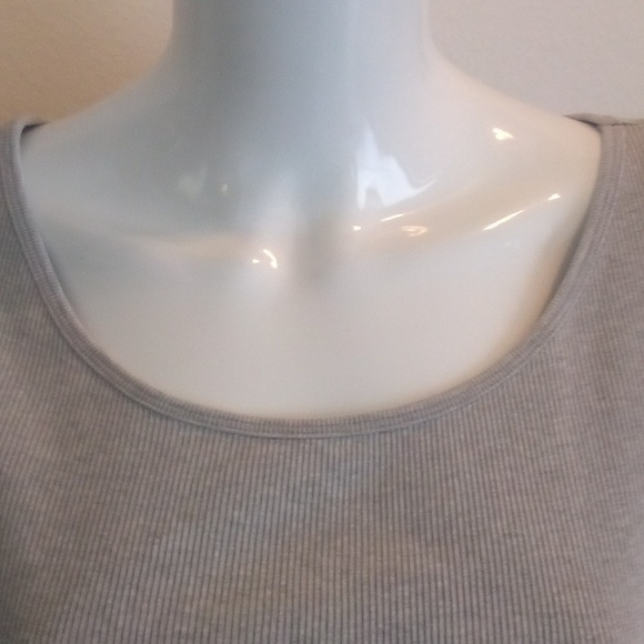 Jones New York Sports Finely Ribbed Gray T-Shirt - Size: XL - Picture 2 of 8